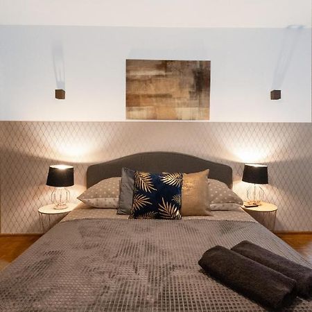 Clicktheflat Bellottiego Apart Rooms Warsaw Ngoại thất bức ảnh