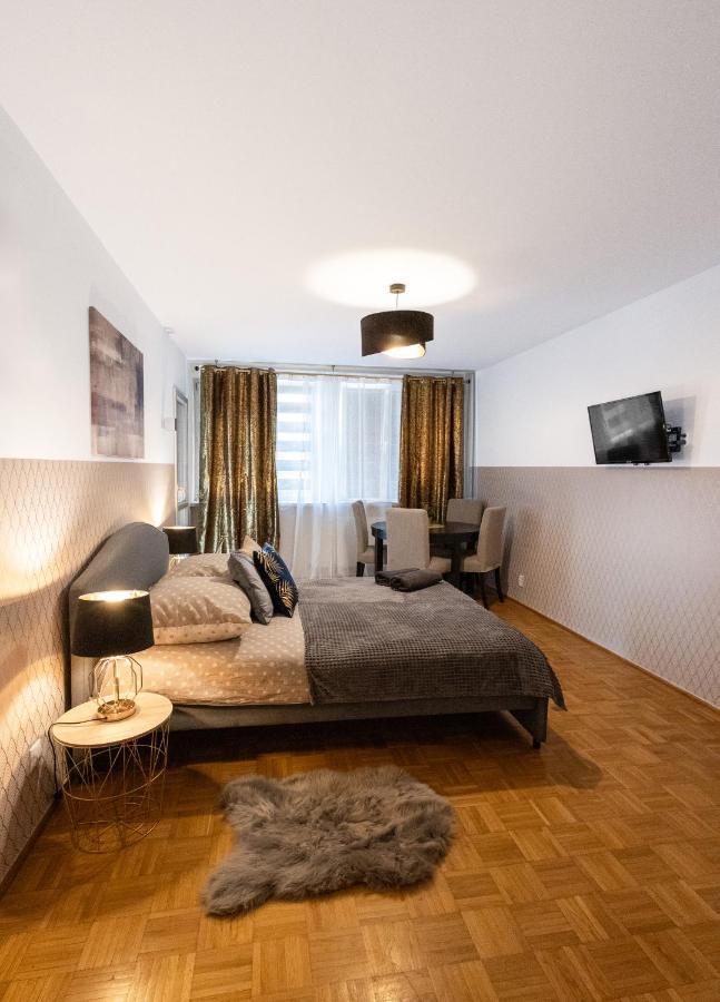 Clicktheflat Bellottiego Apart Rooms Warsaw Ngoại thất bức ảnh